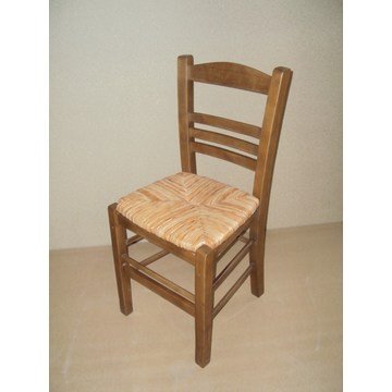 Tradycyjne drewniane krzesło Epilohias